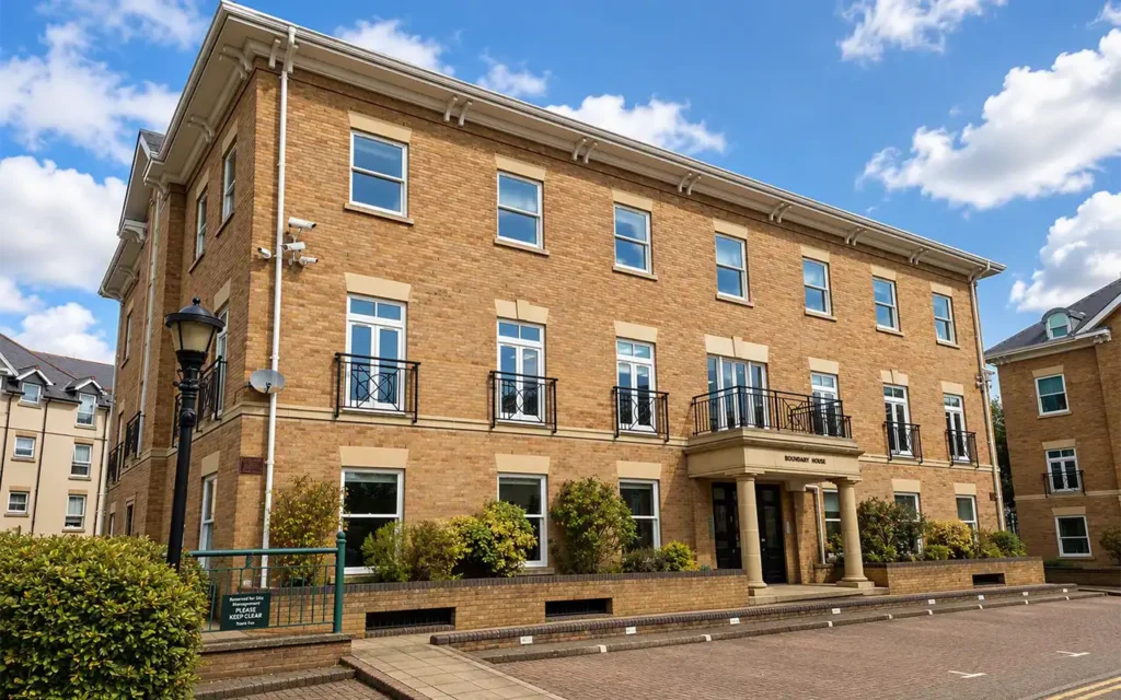 Boundary House multi-let office building at County Place, Chelmsford managed by Kemsley LLP.